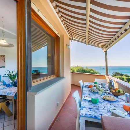아파트 Eco Del Mare By Interhome *