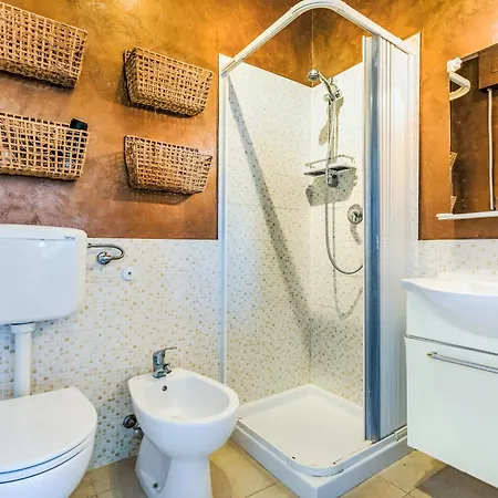 아파트 Eco Del Mare By Interhome